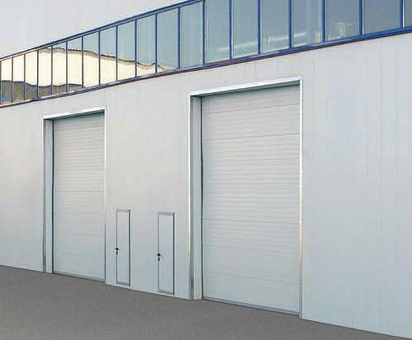 Противопожарные ангарные подъемные ворота